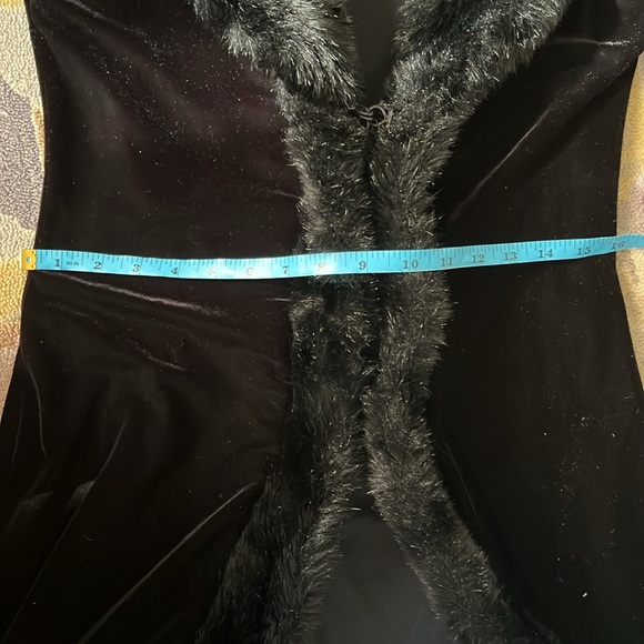 VINTAGE BETSEY JOHNSON BLACK FAUX FUR VELVET DUSTER RARE S M L ICONIC Y2K - Picture 6 of 6